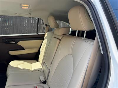 2021 Toyota Highlander Hybrid XLE   - Photo 25 - Nashville, TN 37210