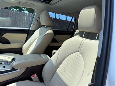 2021 Toyota Highlander Hybrid XLE   - Photo 21 - Nashville, TN 37210