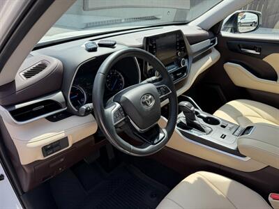 2021 Toyota Highlander Hybrid XLE   - Photo 23 - Nashville, TN 37210