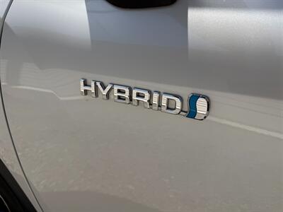 2021 Toyota Highlander Hybrid XLE   - Photo 15 - Nashville, TN 37210