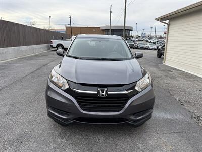 2017 Honda HR-V LX   - Photo 4 - Nashville, TN 37210