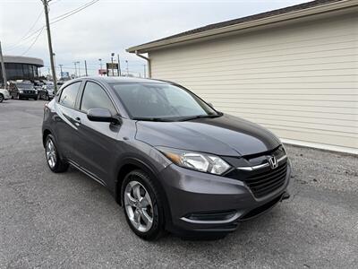 2017 Honda HR-V LX   - Photo 2 - Nashville, TN 37210