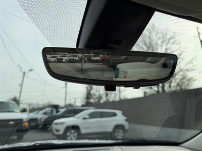 2022 Cadillac XT6 Premium Luxury   - Photo 38 - Nashville, TN 37210