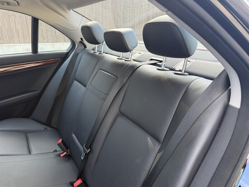 2011 Mercedes-Benz C 300 Luxury - Photo 21 - Nashville, TN 37210