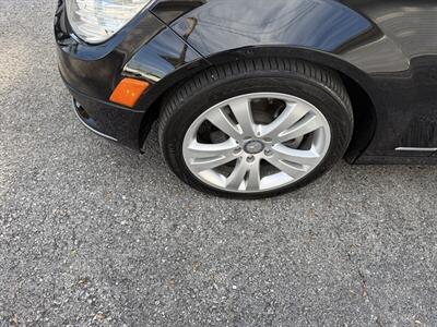 2011 Mercedes-Benz C 300 Luxury - Photo 12 - Nashville, TN 37210