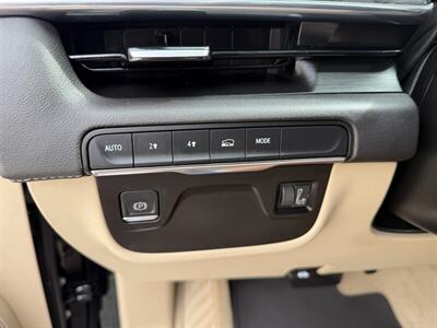 2021 Cadillac Escalade Premium Luxury   - Photo 35 - Nashville, TN 37210