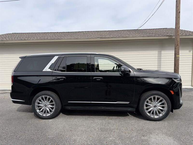 2021 Cadillac Escalade Premium Luxury