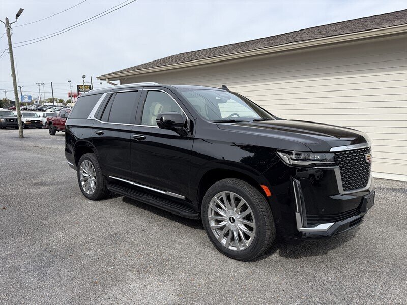 2021 Cadillac Escalade Premium Luxury   - Photo 2 - Nashville, TN 37210