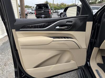 2021 Cadillac Escalade Premium Luxury   - Photo 14 - Nashville, TN 37210