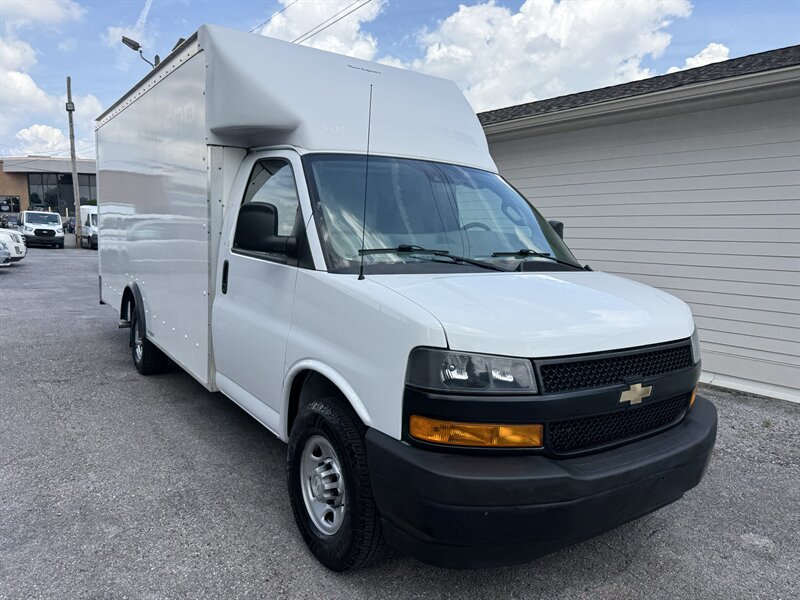 2021 Chevrolet Express 3500 - Photo 2 - Nashville, TN 37210