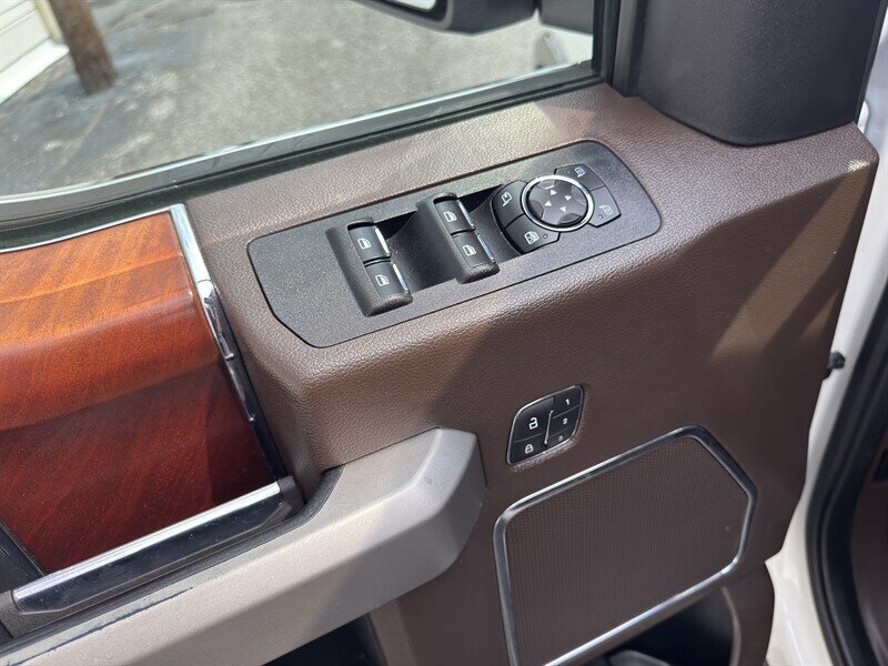 2020 Ford F-150 King Ranch photo 18