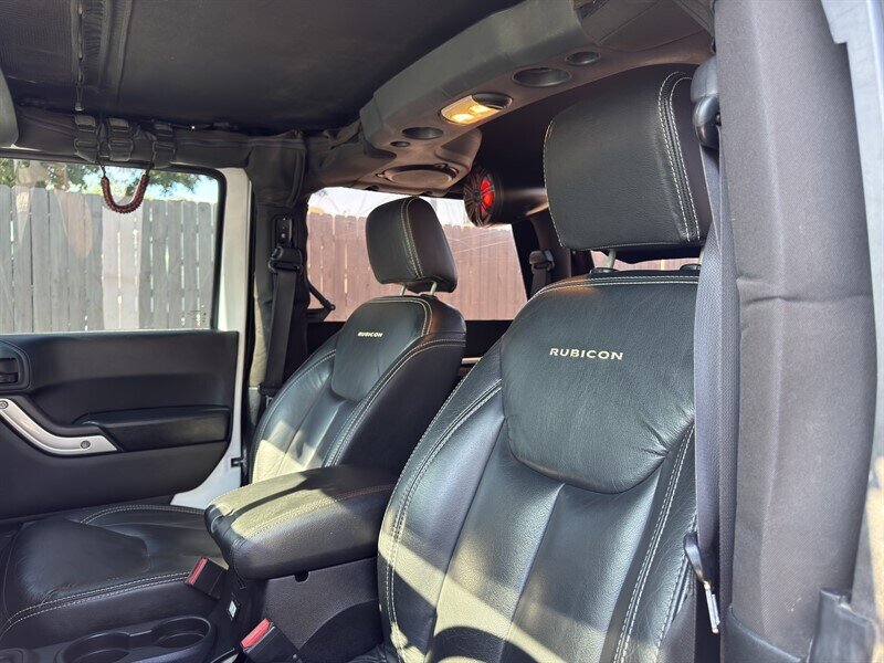 2013 Jeep Wrangler Rubicon Anniversary Edition photo 19
