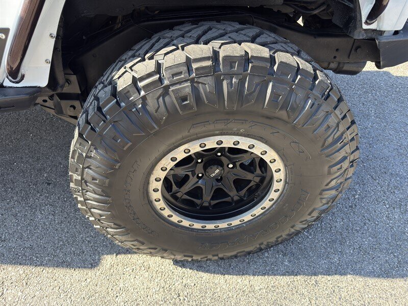 2013 Jeep Wrangler Rubicon Anniversary Edition photo 10