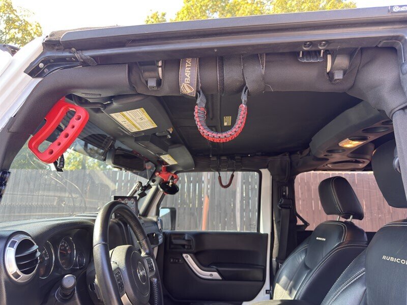 2013 Jeep Wrangler Rubicon Anniversary Edition photo 21