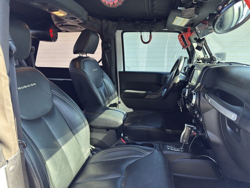 2013 Jeep Wrangler Rubicon Anniversary Edition photo 25