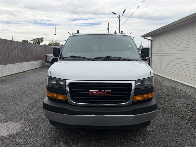 2022 GMC Savana 2500 CARGO VAN - Photo 4 - Nashville, TN 37210
