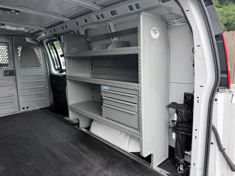 2022 GMC Savana 2500 CARGO VAN - Photo 22 - Nashville, TN 37210