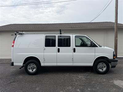 2022 GMC Savana 2500  CARGO VAN