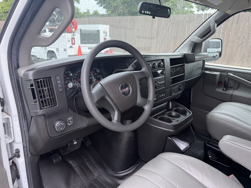 2022 GMC Savana 2500 CARGO VAN - Photo 20 - Nashville, TN 37210