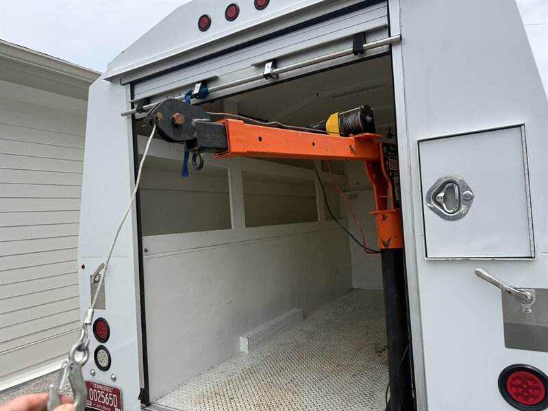 2023 Ford E-350 SD - Photo 39 - Nashville, TN 37210
