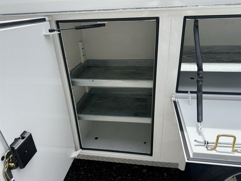 2023 Ford E-350 SD - Photo 44 - Nashville, TN 37210