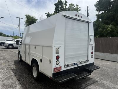 2023 Ford E-350 SD - Photo 6 - Nashville, TN 37210