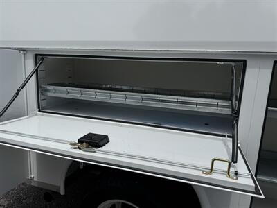 2023 Ford E-350 SD - Photo 34 - Nashville, TN 37210