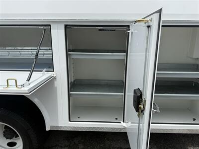 2023 Ford E-350 SD - Photo 35 - Nashville, TN 37210