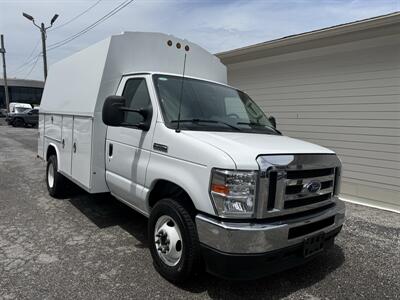 2023 Ford E-350 SD - Photo 11 - Nashville, TN 37210