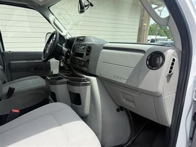 2023 Ford E-350 SD - Photo 14 - Nashville, TN 37210