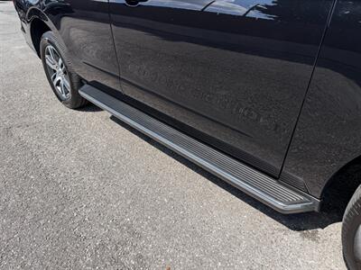2022 Ford Expedition Limited - Photo 12 - Nashville, TN 37210