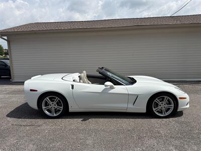 2009 Chevrolet Corvette Convertible  3LT - Photo 39 - Nashville, TN 37210