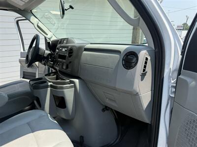 2025 Ford E-450 SD   - Photo 28 - Nashville, TN 37210