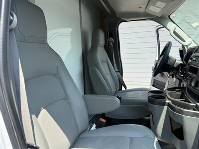 2025 Ford E-450 SD   - Photo 29 - Nashville, TN 37210