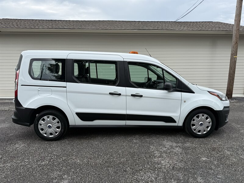 2021 Ford Transit Connect XL   - Photo 1 - Nashville, TN 37210