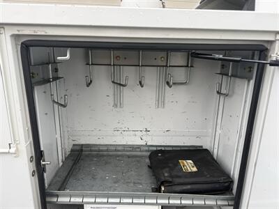 2019 Ford F-550 XL BUCKET TRUCK - Photo 33 - Nashville, TN 37210