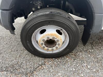 2019 Ford F-550 XL BUCKET TRUCK - Photo 18 - Nashville, TN 37210