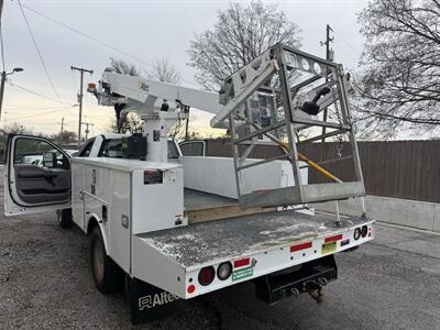 2019 Ford F-550 XL BUCKET TRUCK - Photo 35 - Nashville, TN 37210