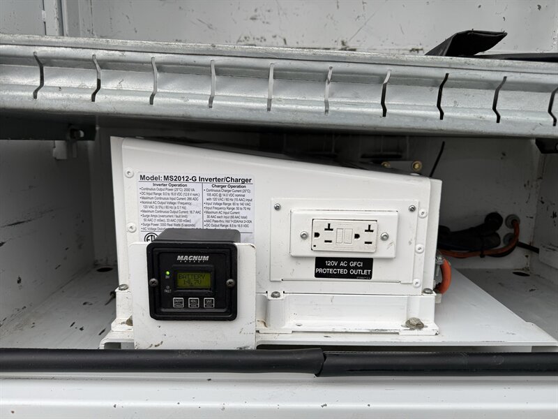 2019 Ford F-550 XL BUCKET TRUCK - Photo 34 - Nashville, TN 37210