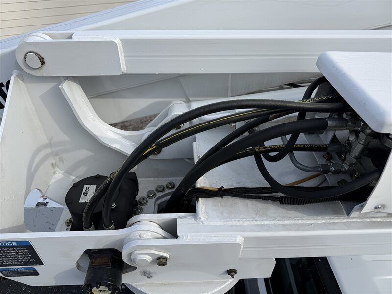 2019 Ford F-550 XL BUCKET TRUCK - Photo 52 - Nashville, TN 37210