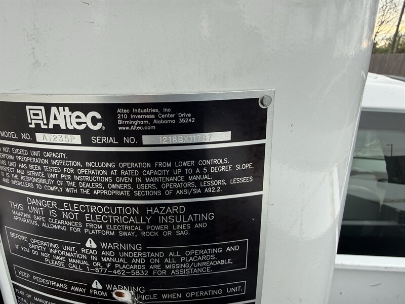 2019 Ford F-550 XL BUCKET TRUCK - Photo 43 - Nashville, TN 37210