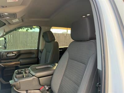 2020 Chevrolet Silverado 3500HD LT FLAT BED - Photo 25 - Nashville, TN 37210