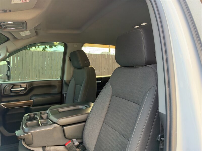 2020 Chevrolet Silverado 3500HD LT FLAT BED - Photo 25 - Nashville, TN 37210