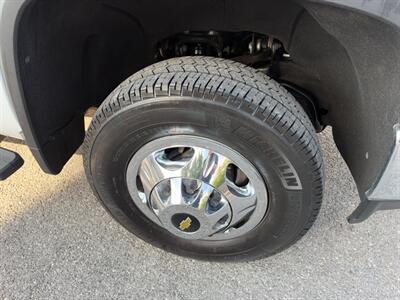 2020 Chevrolet Silverado 3500HD LT FLAT BED - Photo 17 - Nashville, TN 37210