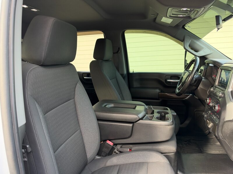 2020 Chevrolet Silverado 3500HD LT FLAT BED - Photo 33 - Nashville, TN 37210