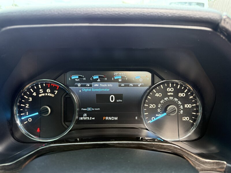 2018 Ford F-150 Lariat - Photo 2 - Nashville, TN 37210