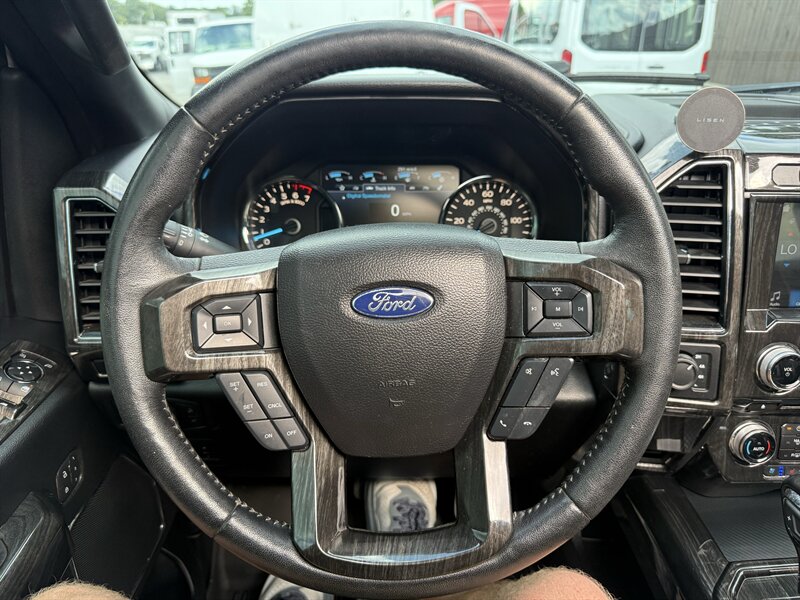 2018 Ford F-150 Lariat - Photo 3 - Nashville, TN 37210