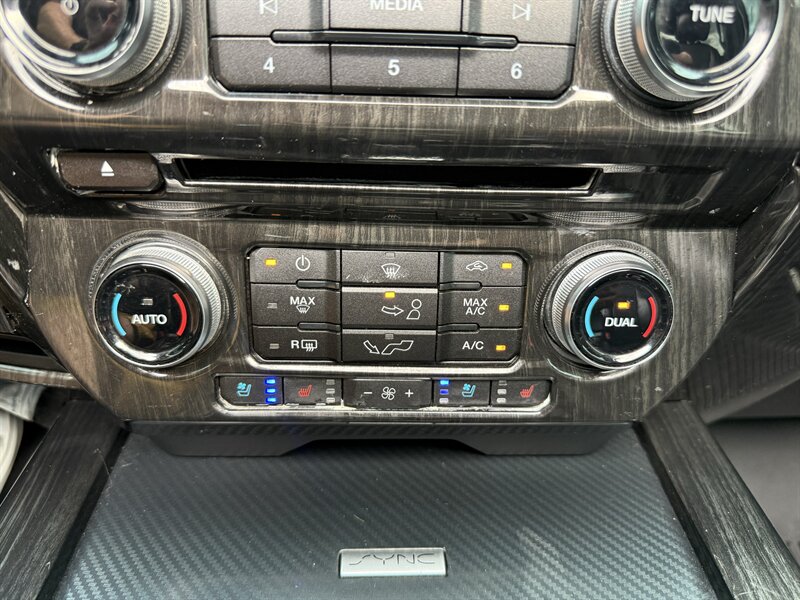 2018 Ford F-150 Lariat - Photo 6 - Nashville, TN 37210