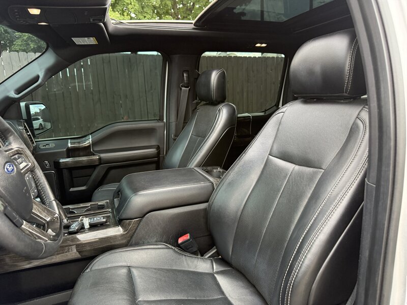 2018 Ford F-150 Lariat - Photo 10 - Nashville, TN 37210