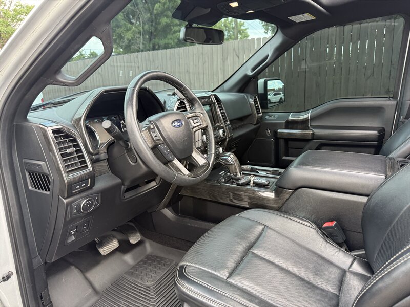 2018 Ford F-150 Lariat - Photo 9 - Nashville, TN 37210